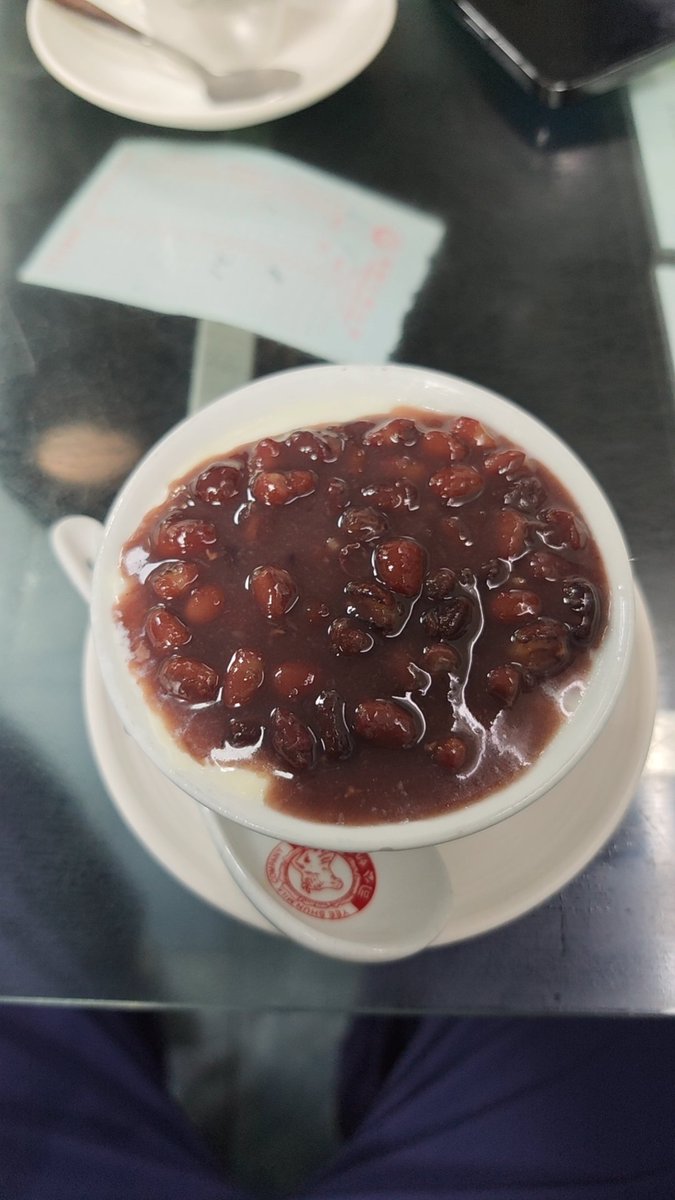 cc39800215's tweet photo. 来了香港几天感觉这里就像一个熔炉，不管是身体还是精神上的 https://t.co/LonirruDEj