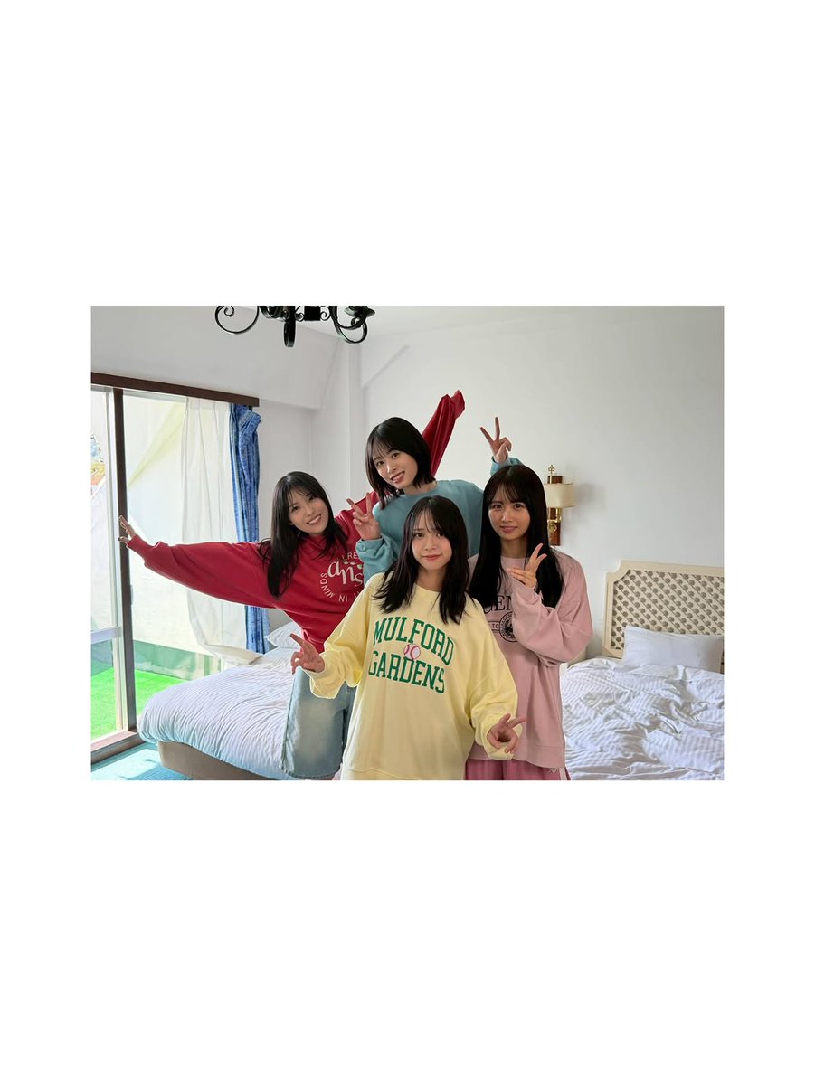 haruyopics's tweet photo. from Hinano's Instagram post (180626)
#上村ひなの
#山口陽世
#hinanogram
#日向坂46 https://t.co/IOgqCISS9e