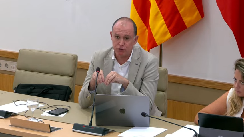 ParlamentIB's tweet photo. @ppbalears @salomecr @psibpsoe @AlejandroPital3 Imatges de la sessió de la Comissió de Turisme, Cultura, Esports, Treball, Funció Pública i Diàleg Social, durant la qual s'han debatut i aprovat dues proposicions no de llei. https://t.co/RlP1xqKaPB