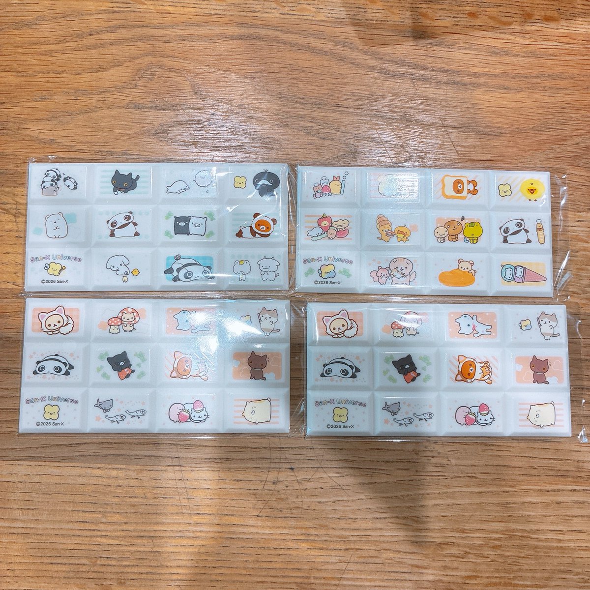 airo_mic's tweet photo. 【サンエックス 交換 譲渡】
サンエックスユニバース ちょこぶろっくしーる
譲)ユニットB、D、E×2
求)ユニットA＞G、H or 定価+送料

交換譲渡に優劣ありません
検索からでもお気軽にお声かけください https://t.co/wDxz0yjZNS