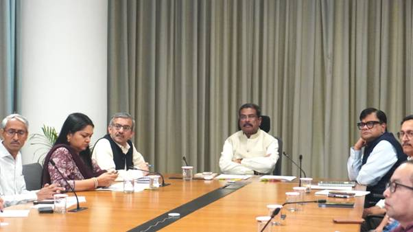 PIB India tweet media