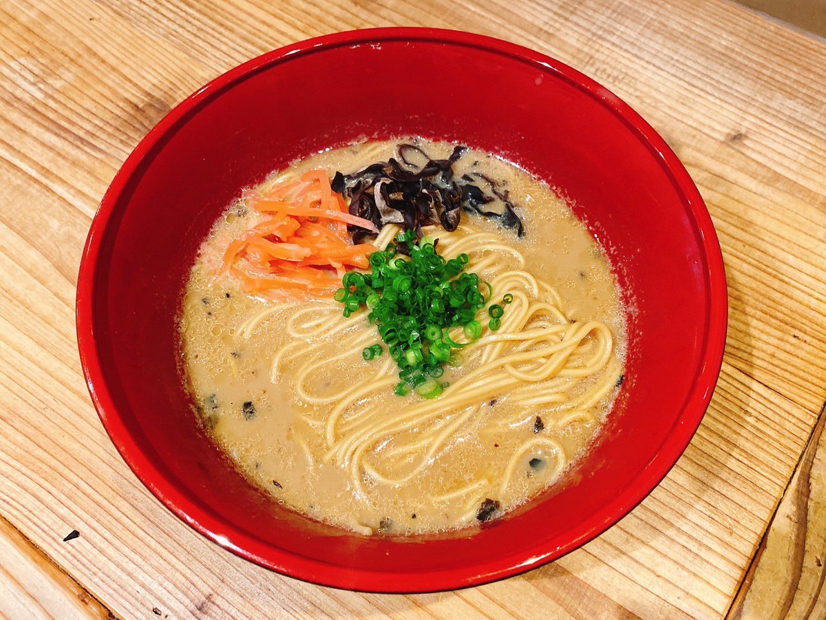 sonoshiii's tweet photo. 棒ラーメン熊本風❣️ https://t.co/pABFkj245E