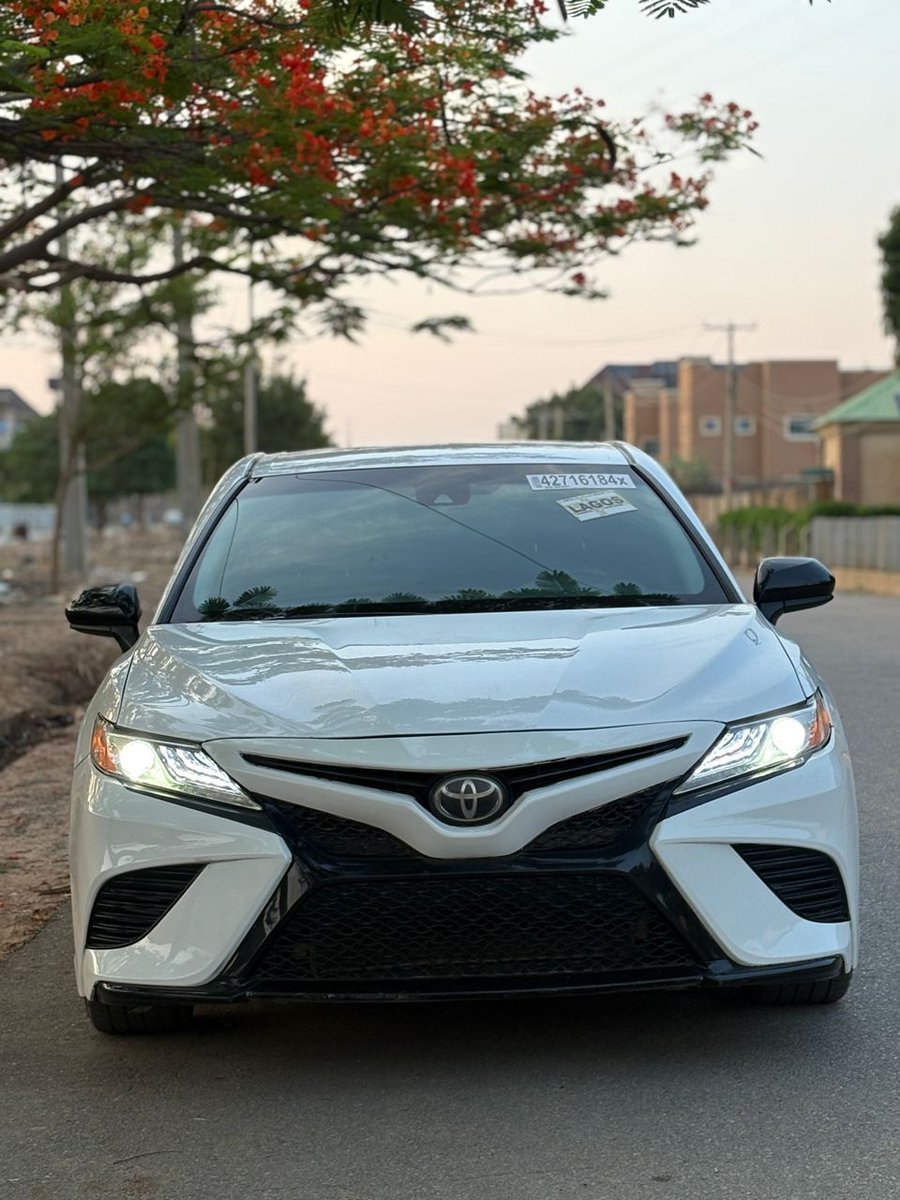Captain_Autos0's tweet photo. 💥Representative 
DIRECT FOREIGN 🌎
TOYOTA CAMRY 2019 SE 📅
ORIGINAL CUSTOM DUTY 📃 

23 MILLION NAIRA Only 💸
KANO 📍
@CAPTAIN_AUTOS0 https://t.co/05XPqjxyFB