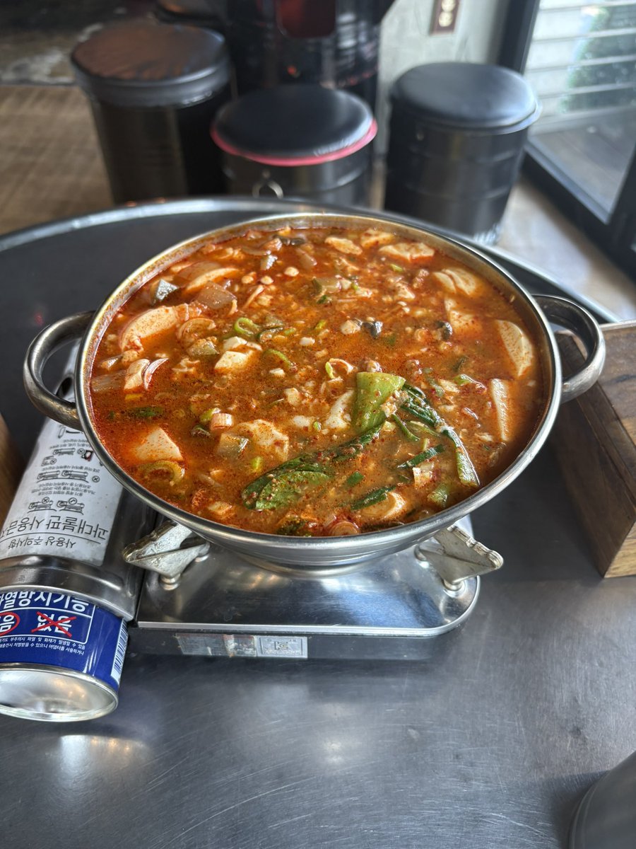 kas_log's tweet photo. これ食べに韓国来たと言っても過言ではない　#梨泰院クラス https://t.co/QrgYRzKX2a