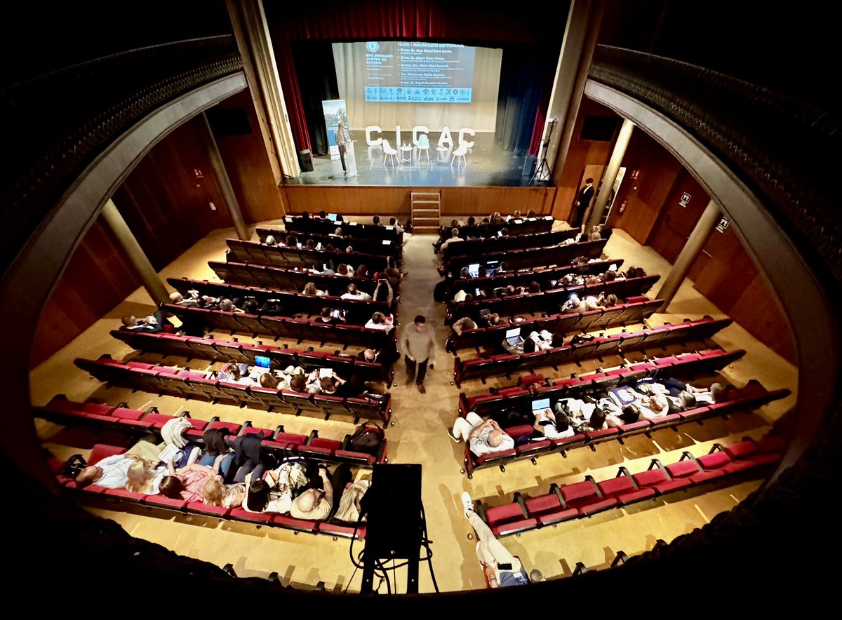conselladvocat's tweet photo. 🏛️ Avui donem el tret de sortida a les XVII Jornades de les Juntes de Govern de l’Advocacia Catalana a Puigcerdà

Dos dies de treball conjunt, reflexió i debat per compartir experiències i afrontar els grans reptes de la professió

🔵 Sumant esforços per una advocacia més forta https://t.co/3RJb5Q1IcJ