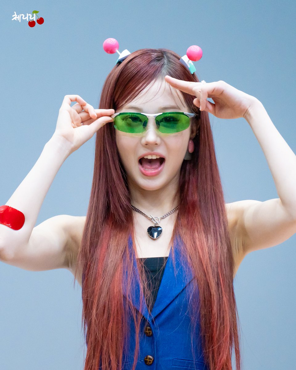 cherry_liri's tweet photo. 260610 인터아시아 👽🛸 

#HEARTOFWOMAN #하트오브우먼
#LIRI #리리 https://t.co/UPROM1PYW2