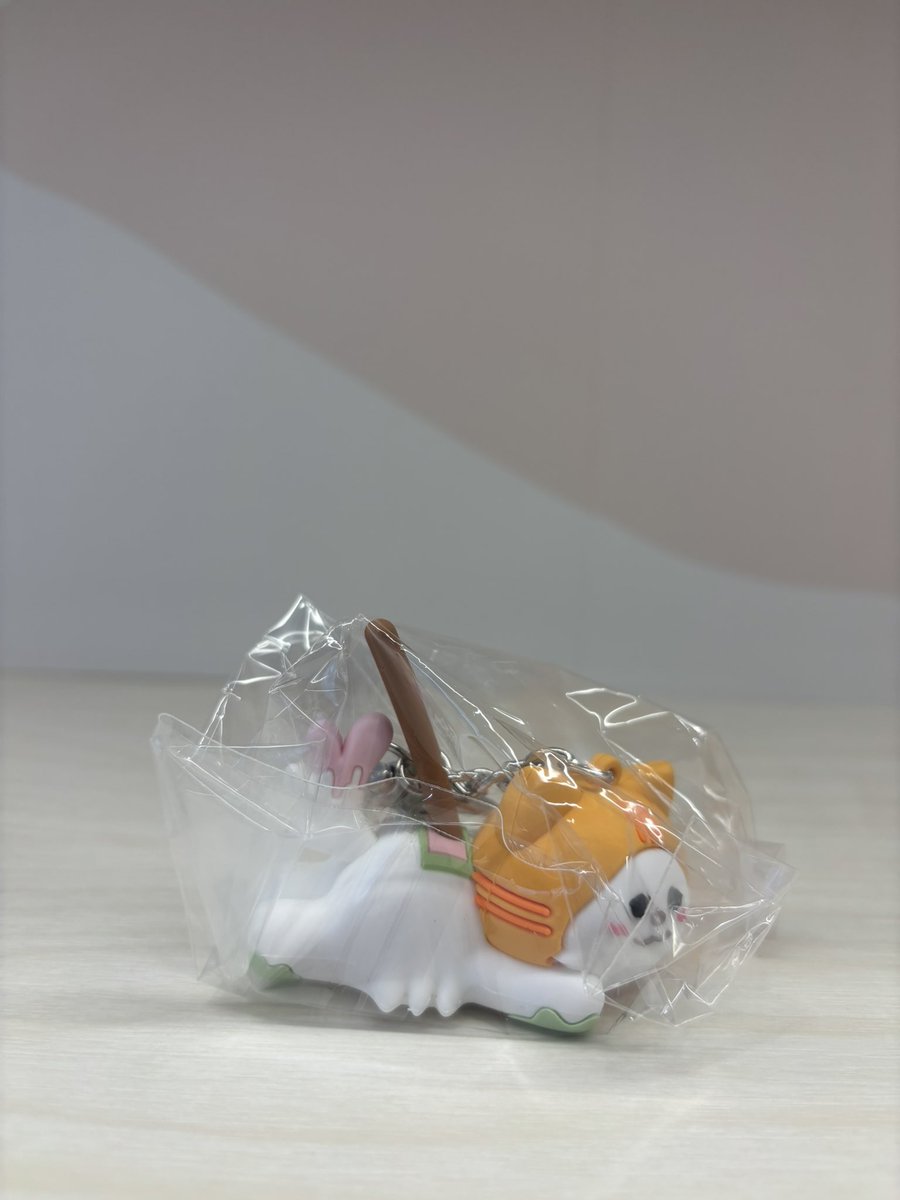 pimxi's tweet photo. WTT ขอแลก Secret Random Keychain ค่ะ 

เรา: Secret Muvmuv
คุณ: Secret Any

ใครมีน้อง Secret Any dm มาหาเราได้เลยค่ะ

#MUVMUV #ANY #ตลาดนัดgmmtv https://t.co/FGKyBZv9Ku