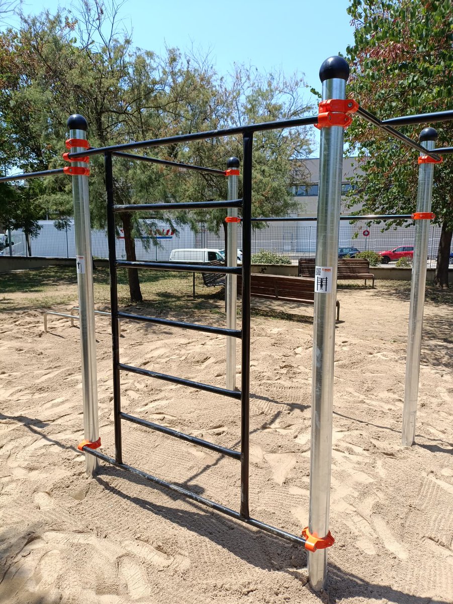 ajcardedeu's tweet photo. 💪🏽🌿 Nou parc de cal·listènia a #Cardedeu!

🏋🏻‍♀️ La Plaça Gran del Poble Sec estrena un parc de cal·listènia pensat per promoure l'activitat física a l'aire lliure i crear comunitat.

🗓️7 de juliol: Inauguració i activitats guiades amb monitors/es

ℹ️https://t.co/bdfEmrU7nN https://t.co/HOeNh5ue2d