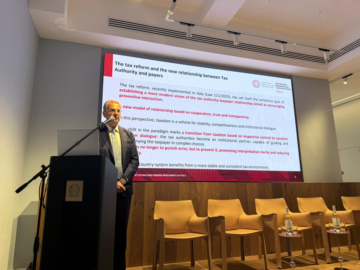 ITALondon_'s tweet photo. This morning the event ‘UK-Italy Business &amp; Investment Forum’ by ICE at the Embassy of Italy in London, highlighted the business and investment opportunities in Italy. 

#InvestInItaly
#italondon https://t.co/C0kpfvJhKf