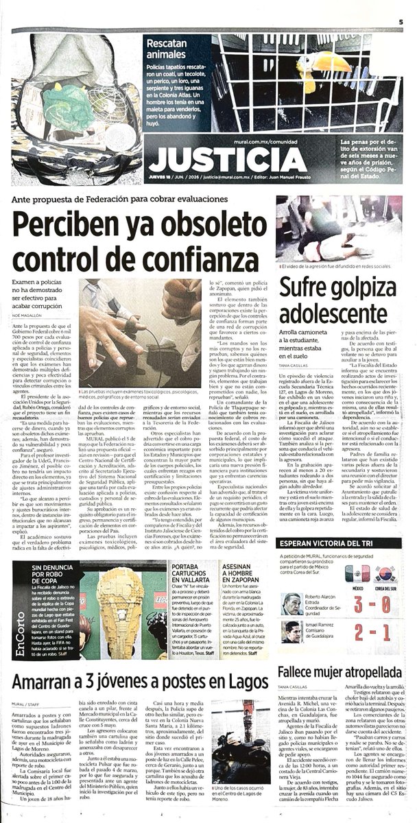 ALPONCHINO's tweet photo. Muy buenos días. #ComunidadPonchoMarròn

HISTÓRI COS
Maná convoca a 170 mil personas en su concierto en La Glorieta Minerva por motivo del Mundial de Futbol.

La Minerva vibró anoche con una convocatoria histórica. 170 mil personas —según datos de Protección Civil- inundaron las Avenidas Vallarta y López Mateos para cantar con Maná en un concierto gratuito que quedará marcado para la historia.
Tras encender el Estadio Ciudad de México en la icónica inauguración del Mundial de Futbol 2026, la agrupación liderada por Fher Olvera regresó a su tierra natal para continuar con la celebración de la Copa y demostrar que el corazón del balompié y el rock laten fuerte en Guadalajara.
Ante la multitud eufórica que aguardó desde horas antes del esperado show, Olvera y el resto de Maná:
Alex González, Sergio Vallín, Juan Calleros y compañía aparecieron en el escenario en punto de las 21:00 horas.
Antes de su momento estar, Los Afro Brothers, un proyecto tapatío que combina ska, reggae, cumbia, salsa y funk, entre otros géneros, se encargaron de abrir la fiesta.
"Déjame Entrar" y "Manda Una Señal" fueron las primeras glorias musicales que retumbaron en al aire libre.
Fher expresó el orgullo de cantarle gratis a su gente
en un momento global tan importante.
*iQué emoción estar aquí en nuestra ciudad! De donde somos, de donde venimos, de donde nos criamos y de donde la empezamos a armar. No saben la emoción que tenemos por esto; es un sueño.
"Gracias y bienvenidos, raza tapatía. Y a los que vienen de fuera, españoles, colombianos y también a los coreanos, icabrones, bienvenidos! A los mexicanos nos caracteriza que somos cariñosos y querendones; se nos da todo eso. Así que, a toda la raza que se dejó venir para seguir esta fiesta importante: isalud!", expresó Olvera.
Después, lanzó "De Pies a Cabeza" y "Ángel de
Amor", que sonaron como un karaoke.
El ambiente se tornó romántico con "Labios Com-
partidos", "Mi Religión" y "Vivir Sin Aire".
Incluso, Olvera compartió con el público historias
detrás de algunos de los éxitos de la agrupación.
"Esta canción se la compuse a una tapatía que quise un chingo, pero me puso el cuerno y con un güey que vivía al lado de mi casa mientras yo estaba de gira. Pero bueno, de ahí salió esto", recordó al continuar con "Mariposa Traicionera".
Luego, los jóvenes, adultos y familias completas que se dieron cita echaron "desmadre", como pidió el intér-prete, en "Me Vale".
En la recta final del show, Alex González hizo un solo en la batería y después hubo tiempo para cantar "El Rey", "Te Lloré", "Un Río" y "En El Muelle de San Blas".
Durante las dos horas de concierto, Maná reafirmó el poderoso e inquebrantable vínculo que mantiene con sus raíces, convirtiendo la noche en una fiesta histórica y memorable para su "casa".