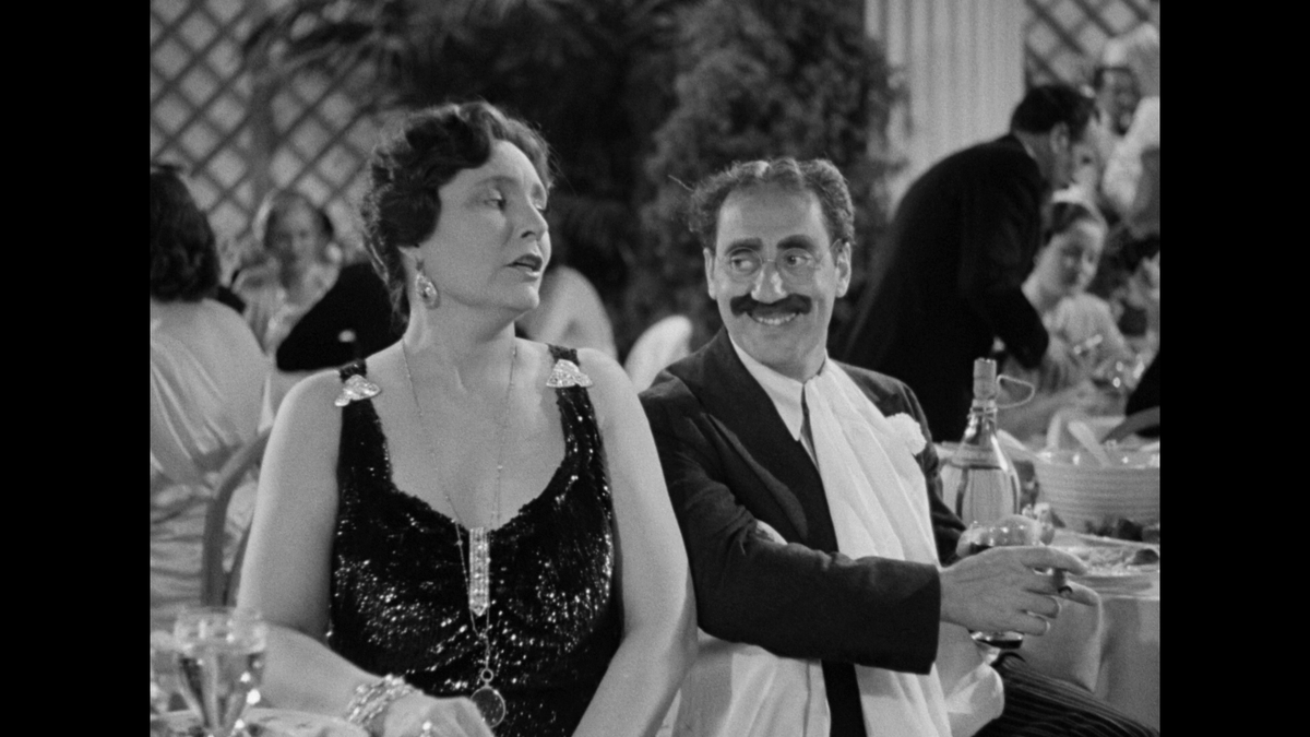 LogiLampadina's tweet photo. A Nigh at the Opera
1935, Sam Wood

bd-remux. https://t.co/qiFFbs8jE2 https://t.co/c01tmwcMOj