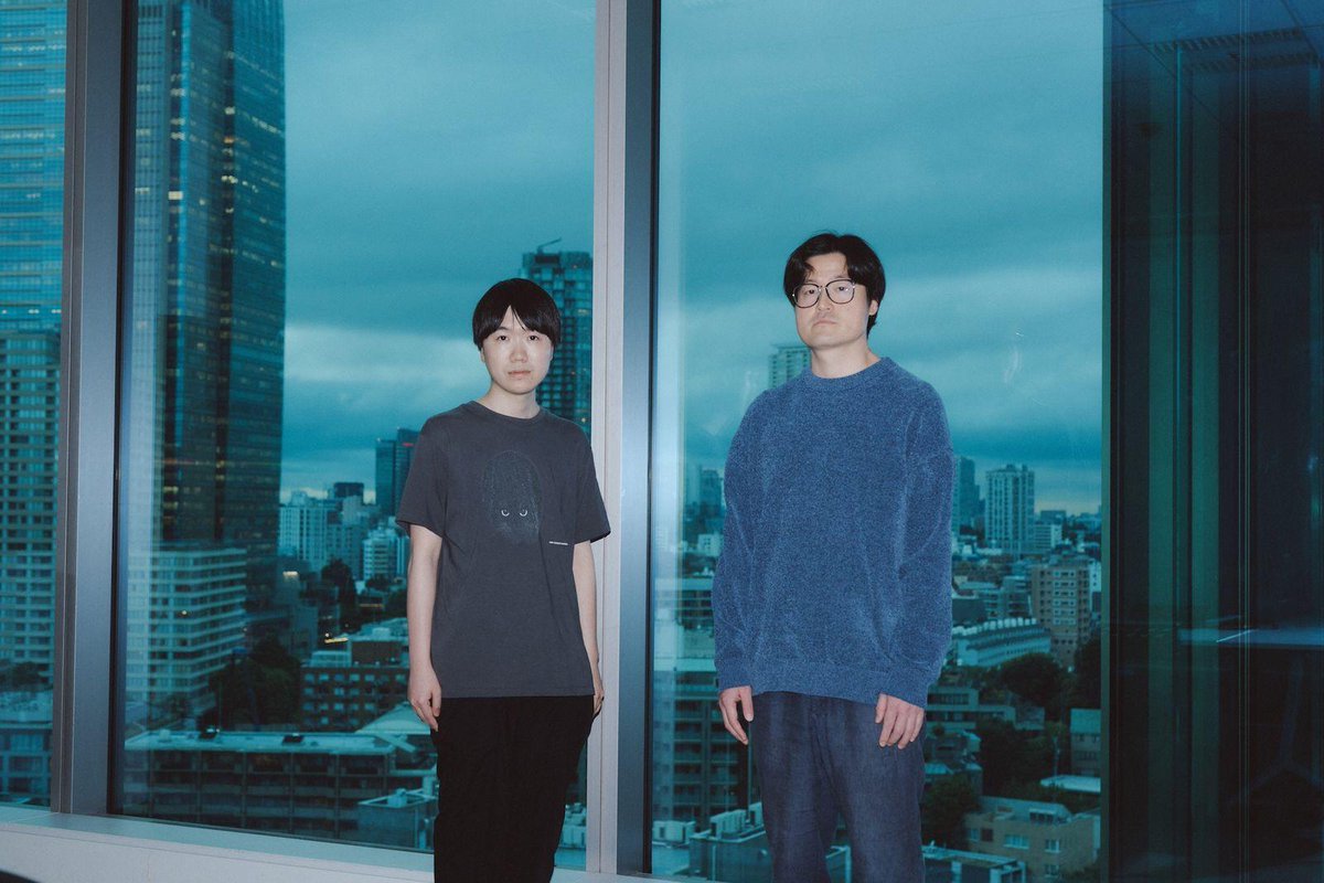 wwd_jp's tweet photo. 【インタビュー】映画監督・酒井善三とテレビ東京・大森時生が語る映画「遺愛」の制作背景　「ただただ嫌だな」が残る新感覚ホラー
https://t.co/wpVQqNXXk7 https://t.co/qYJVCvRPe6