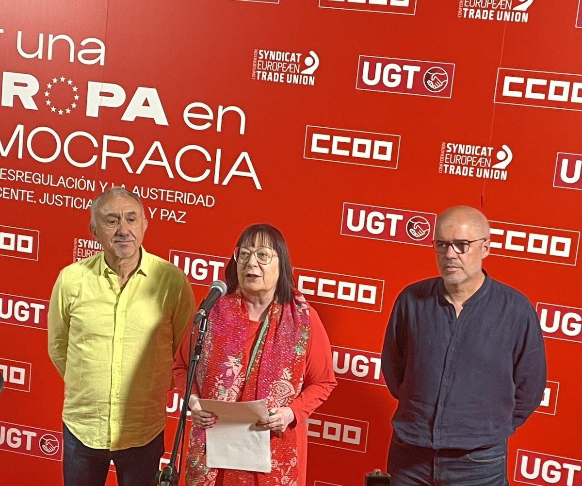 fssccoo's tweet photo. 🎙️ Rueda de prensa previa al acto convocado en el Palacio de Vistalegre en Madrid

🇪🇺 Por una Europa en democracia 

👉🏽 Contra la desregulación y la austeridad 

🫴🏼 Trabajo decente, justicia social y paz 

#PorUnaEuropaEnDemocracia  
#TuVozEnEuropa
#Democracynow https://t.co/gWxSJRs4sh