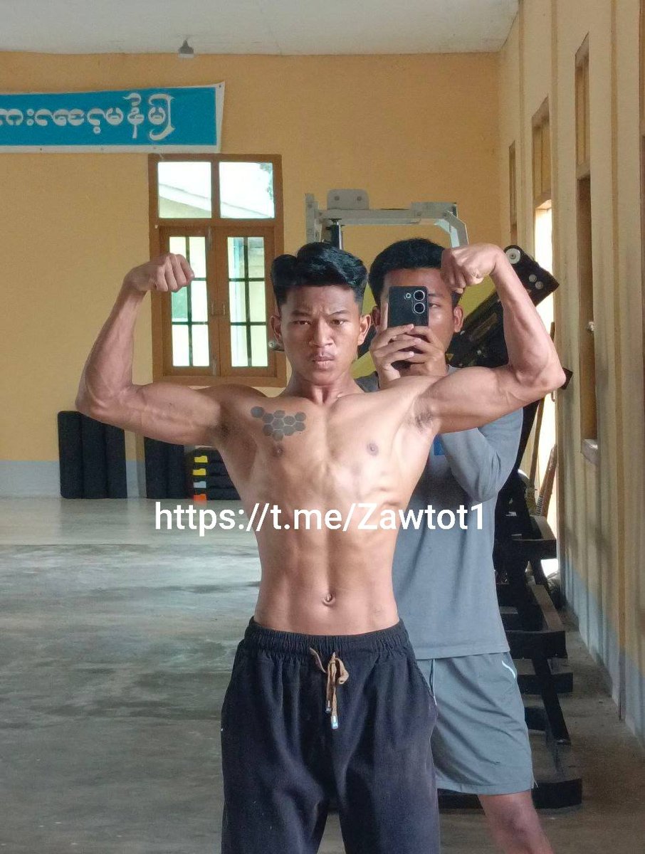 Zaw14752240's tweet photo. Gym ဆော့တဲ့သူငယ် အတောင့်
အဖြောင့်လေး လရည်ထွက်တဲ့ထိထုပြထားတာလေး vvip မှာလာမယ်နော်🥰🥰🥰
Paymemt⏩ Paypal or KBZ pay🥰 
Thailand Customer can join Thailand bank Account 🥰 https://t.co/24sMAfzQjt
