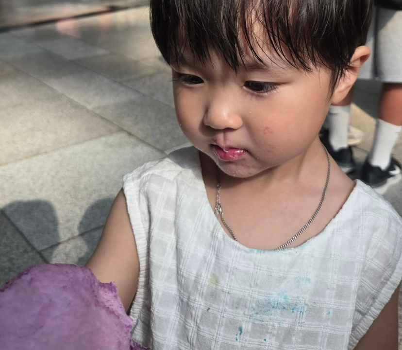 kdramamiss's tweet photo. baby yuho my little tiny teddybear he's so precious and adorable🧸💕 https://t.co/zMj4d5WtE8