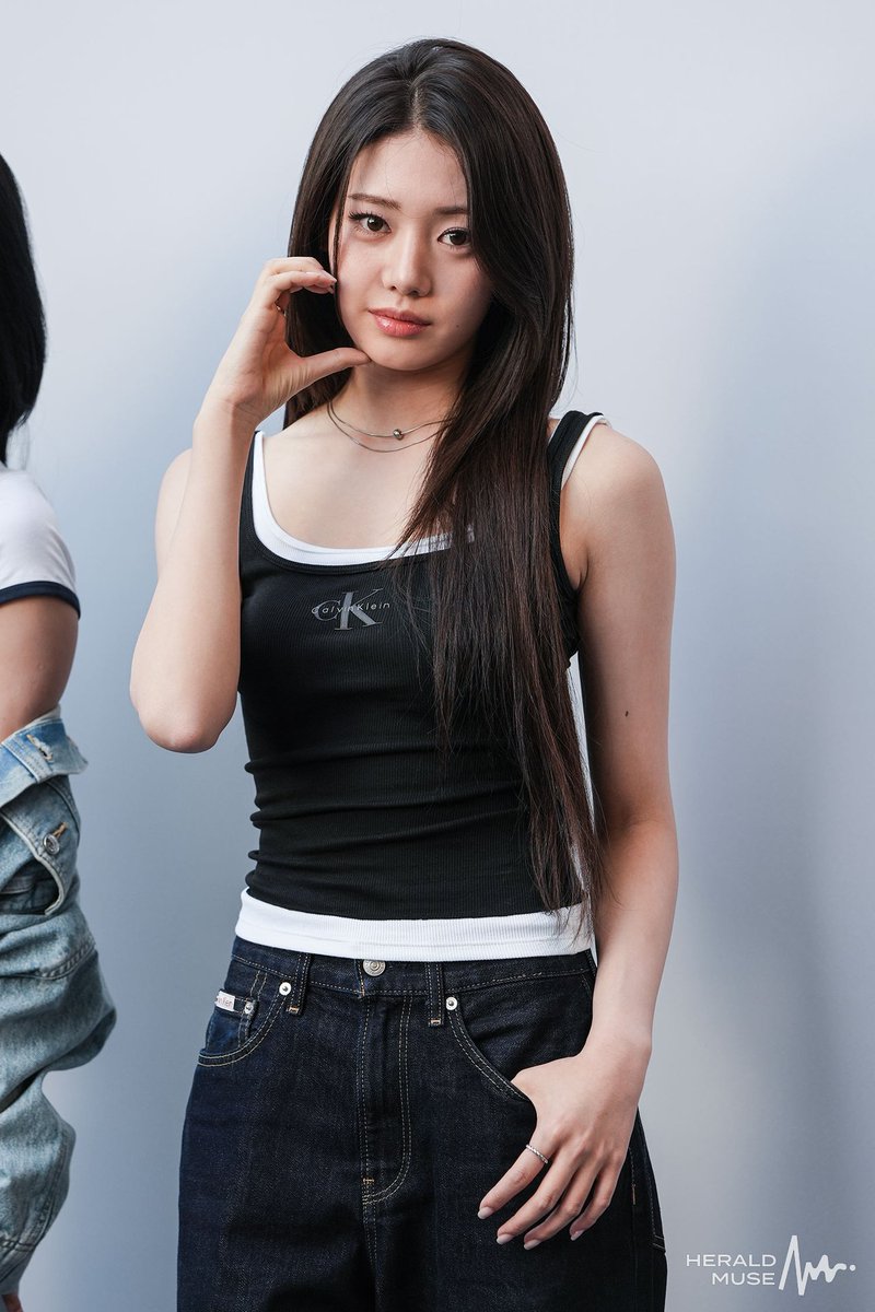 viraltakes's tweet photo. BABYMONSTER's Rora stuns at a Calvin Klein event. https://t.co/dyvXy9hA5I