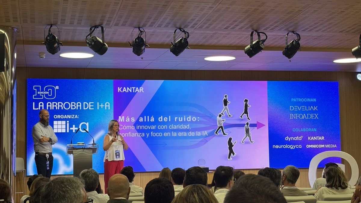 elpublicistacom's tweet photo. 💡 Hoy estamos en ‘La Arroba’ de @ia_asociacion, evento sobre #innovación, el presente y el futuro en el mundo de la investigación social y la ciencia de datos

🎊 Además, este año el encuentro celebra su 10° edición https://t.co/kZtv2rH9ym