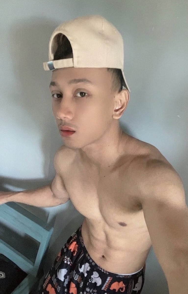 hamsyah27_'s tweet photo. Ayo mandi 💦

#AlterCebu https://t.co/woqcUJV5d2