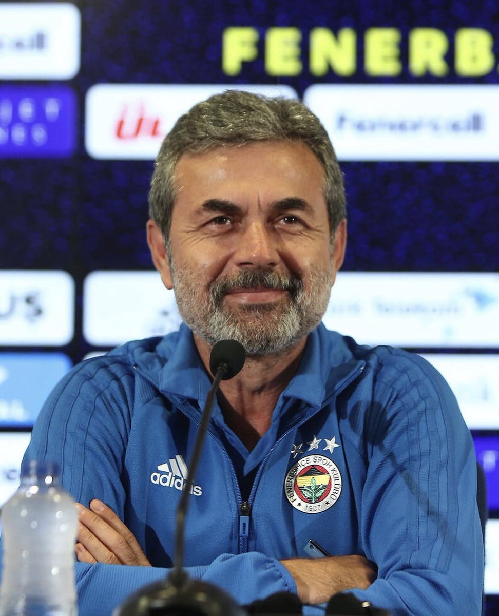 saracoglufb1907's tweet photo. O makamın hakkı senindi. Olmadı. Elbet bir gün hocam. Elbet bir gün. https://t.co/aHEkebQVkv