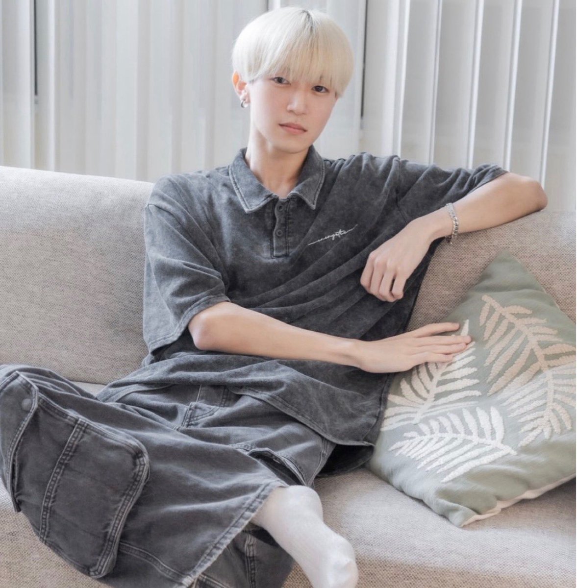 u_us_can's tweet photo. そういえば宣材写真変えた！！ https://t.co/i909JIkotR