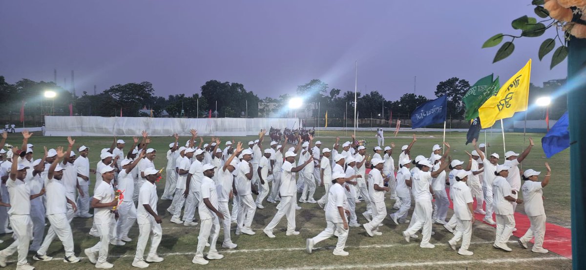 DigDumka's tweet photo. संथाल परगना क्षेत्रीय पुलिस खेल-कूद प्रतियोगिता 2026 का आयोजन साहेबगंज पुलिस के द्वारा दिनांक : 15.06.2026 से 17.06.2026 तक किया गया था।
इस प्रतियोगिता मैं ओवरऑल चैंपियन देवघर जिला पुलिस बल रहे। 
@JharkhandPolice https://t.co/an66ZD6ji9
