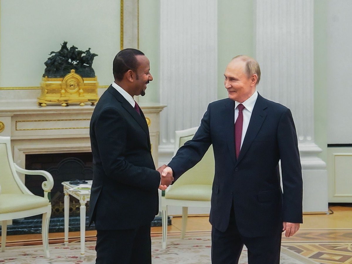 EthiopianNewsA's tweet photo. 🇪🇹#Ethiopia: Connecting Continents. Building Partnerships. Shaping the Future.
In recent months, Under the leadership of Prime Minister @AbiyAhmedAli,  Ethiopia has once again demonstrated why it is widely regarded as Africa’s diplomatic capital. https://t.co/RcA4clix0h