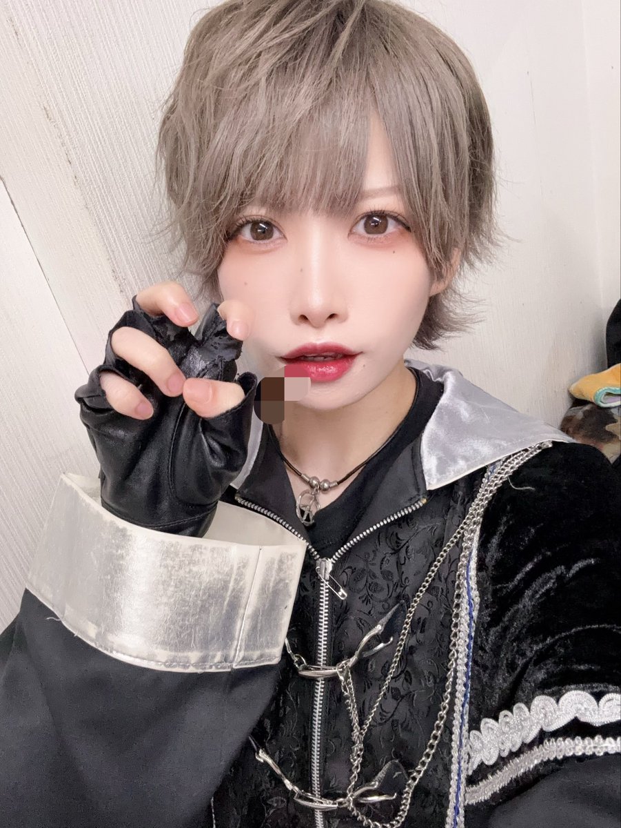 SS_odashi's tweet photo. もう髪色変えたくなってる(T-T)笑 https://t.co/d6vpVJSUpP