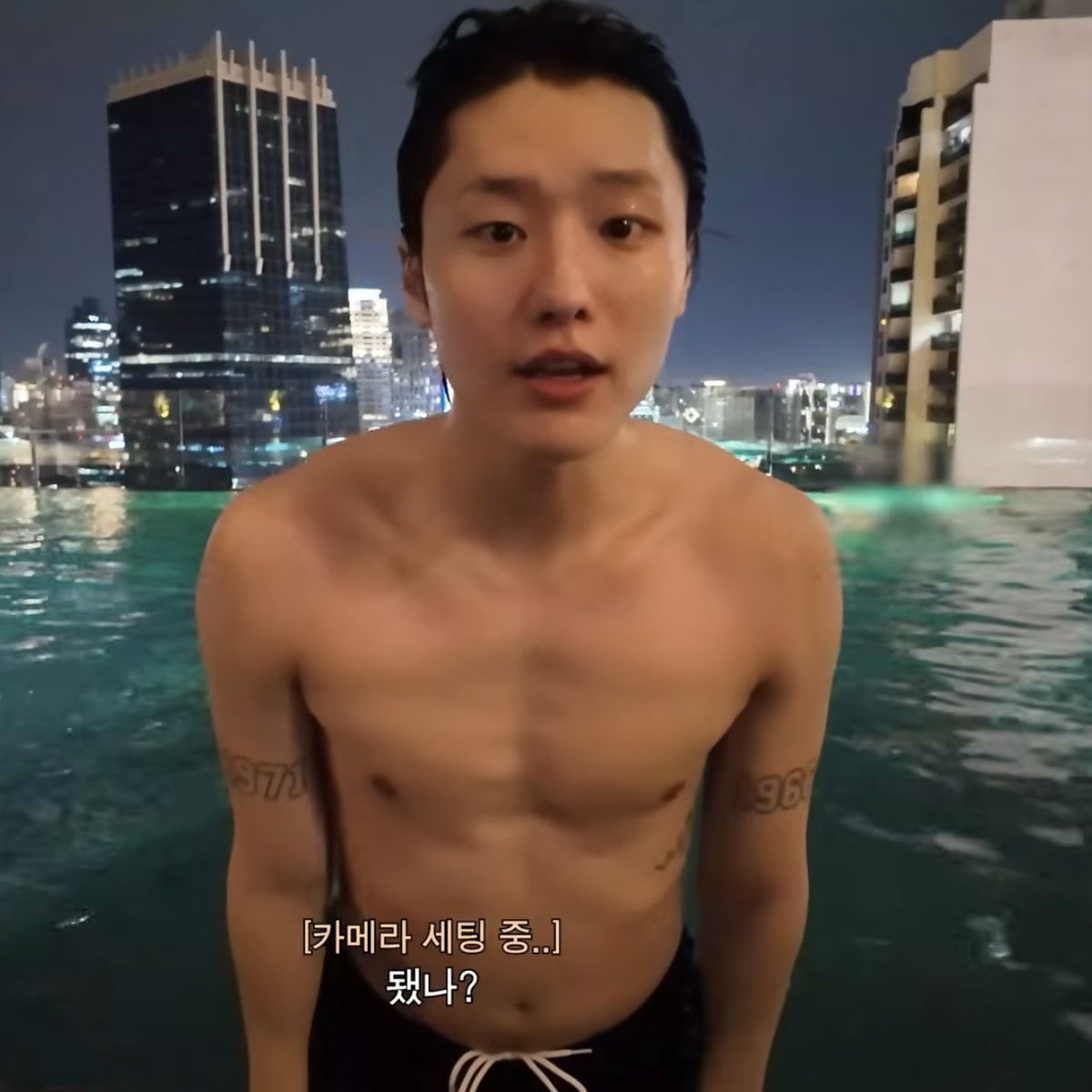 feellike_woodz's tweet photo. 으아아아아아아아아앙 https://t.co/ggA5XxcIFa