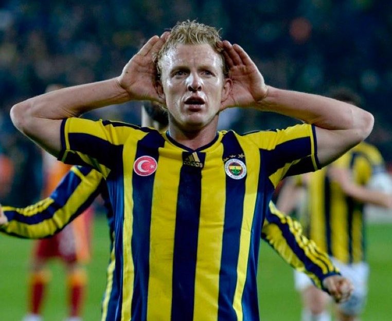 cansucxner's tweet photo. @yagosabuncuoglu @FDehasi Fenerime hayırlı olsun... #Şampiyonlukİçin https://t.co/4DqhbM300F