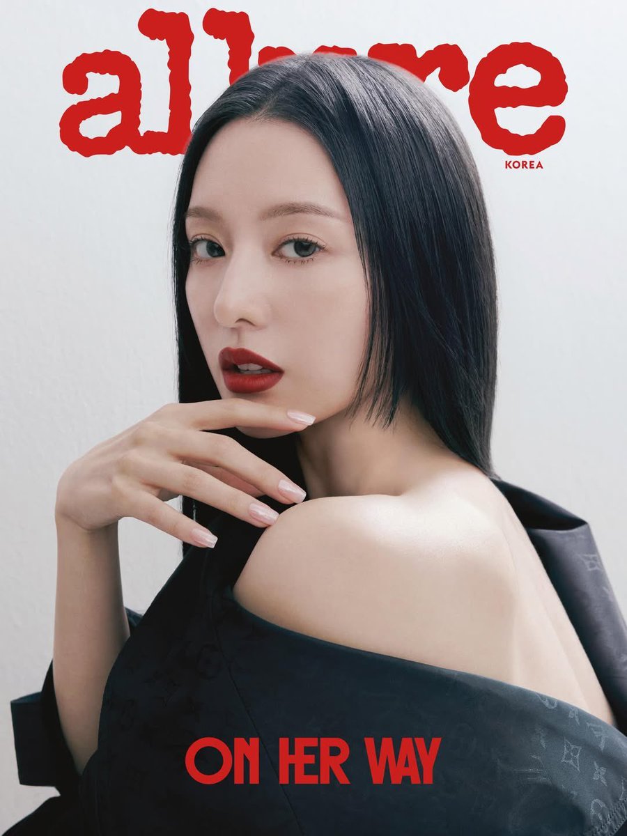 ItsMeTee7's tweet photo. All kim jiwon magazine features in 2026 so far:

Featuring:

Marie claire -Bvlgari
W korea- Bvlgari
Elle korea- Stonehenge
Allure korea - Louis Vuitton beauty

#kimjiwon
#김지우 https://t.co/5OzV2fiALp