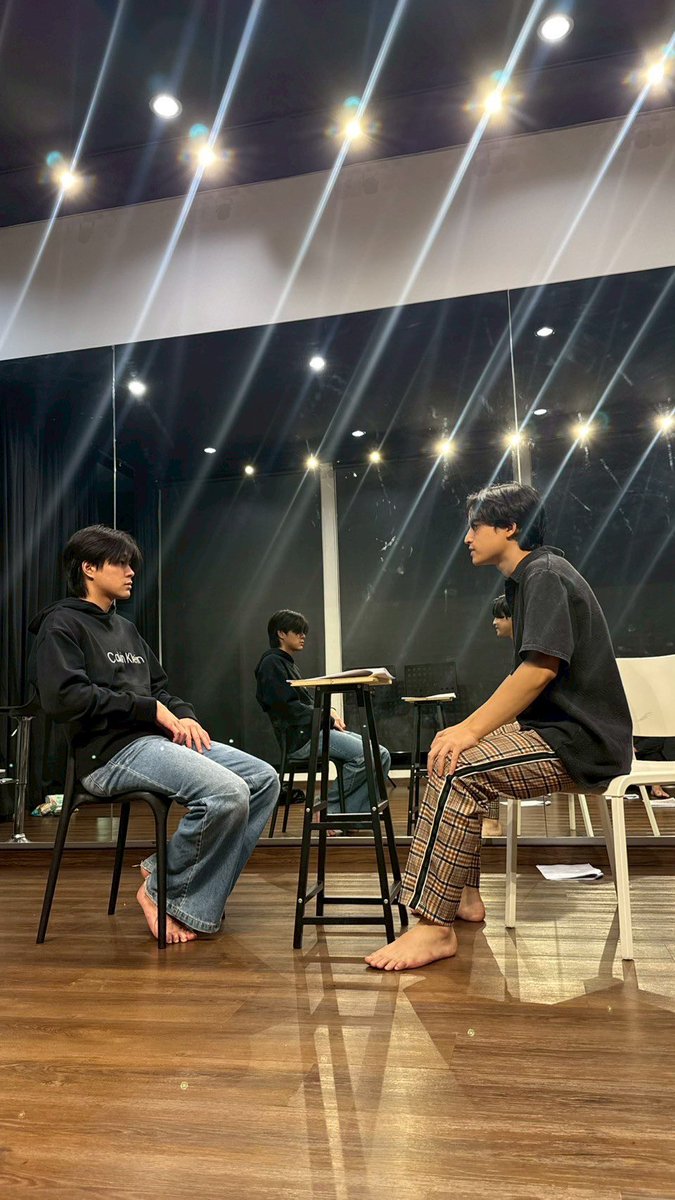 BarcodetinOFC's tweet photo. Barcode Tinnasit X Update

WORKSHOP DAY02 

Cr.KissMeRemember

#KissMeRemember 
#GMMTV #BarcodeKin
#barcodetin @BarcodeTin