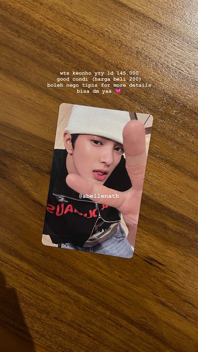 lovedonside's tweet photo. #corsell desperate wts ⭐️ pc keonho yzy ld 5.0 bisa 🍊ready inaa yaw! https://t.co/wrwoU1bJlg