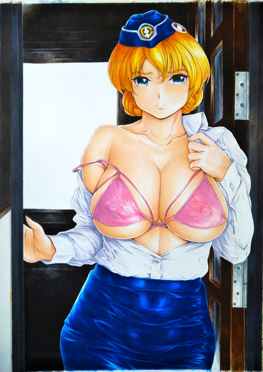 9to5kyousha's tweet photo. 単行本表紙がこんな感じです。７月はつばい！

画像2メロンブックスの特典
ドMエリート軍人ちゃんです https://t.co/oOfwVlInTG
