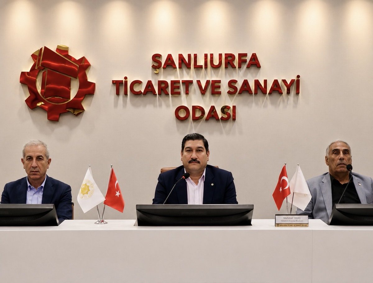 Mehmettatli6300's tweet photo. 📍 ŞUTSO Haziran Ayı Olağan Meclis Toplantımızı, meclis üyelerimizin katılımıyla gerçekleştirdik.

Toplantımızda; Şanlıurfa’mızın ekonomik gelişimi, üretim ve istihdamın artırılmasına yönelik çalışmalar, iş dünyamızın karşılaştığı güncel sorunlar ve çözüm önerileri ile bölgemizin ticari potansiyelini güçlendirecek konular üzerine değerlendirmelerde bulunduk.

Alınan kararların şehrimize, iş dünyamıza ve üyelerimize hayırlı olmasını temenni ediyorum.