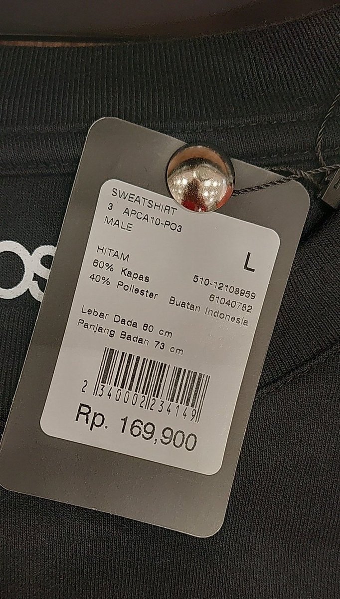 syacanss_'s tweet photo. Wts 
Sweatshirt AOS (ori matahari)
From : 169.900/pcs
To : 85.000/pcs

Size L (masing" 1pcs) 
Pengiriman bisa by 🍊 (inc pack,-adm) https://t.co/bqGGu5rs0j