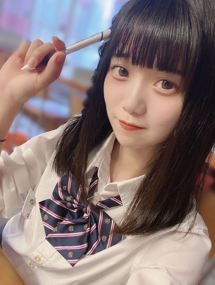 mby_sora's tweet photo. 君は私のなのにな https://t.co/uEZyXH77vw