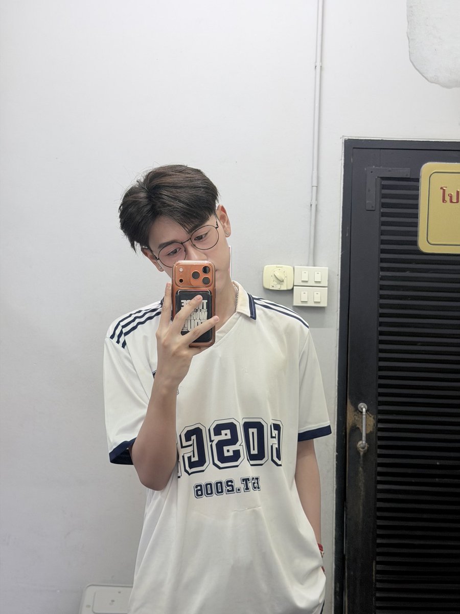 intwch88's tweet photo. โดนตบ🏸
#intwch #Intawit https://t.co/reVI3M0kGH