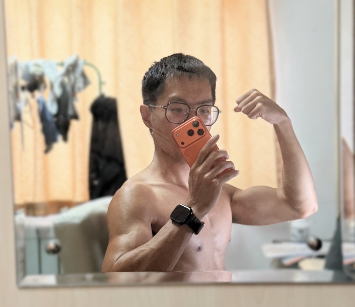 SSGYMS's tweet photo. 胫骨后肌��损要歇三天，憋死我了 https://t.co/nQJl4i5bam