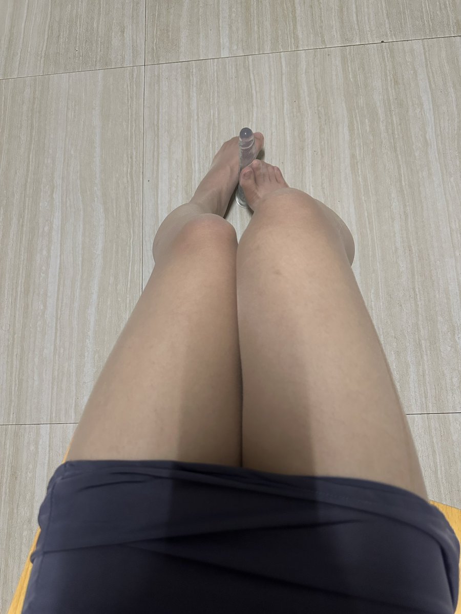 3102785068Lin's tweet photo. #伪娘 #足 #前高 #肉丝 
前高到底是什么感觉 https://t.co/6tOscJH115