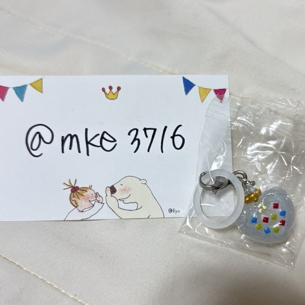 mke3716's tweet photo. おジャ魔女どれみ　めじるしアクセサリー　ポロンタップ

【譲】ピコットポロン コロンタップ

【求】リズムタップ ペペルトポロン

郵送にて交換希望📮
検索からでもお気軽にご連絡ください🙇🏽‍♀️ https://t.co/kSMrj9twm2