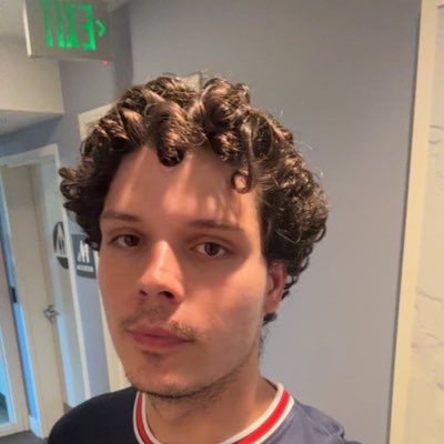 connorjxh's tweet photo. #NewProfilePic https://t.co/EayjRz9QM1