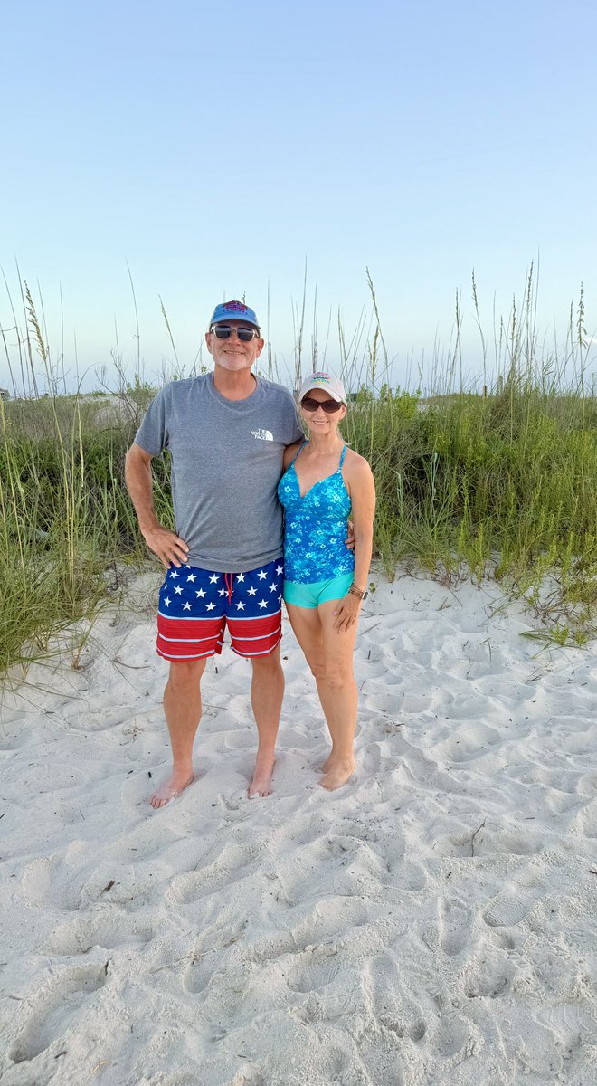 michael25961337's tweet photo. Last of the pics from our weekend. Had some travel issues, but the weather was great. Loved our place too!
#beach #couplesgoals #couple #maturecouple #oldercouple https://t.co/6JqWVYqLJC
