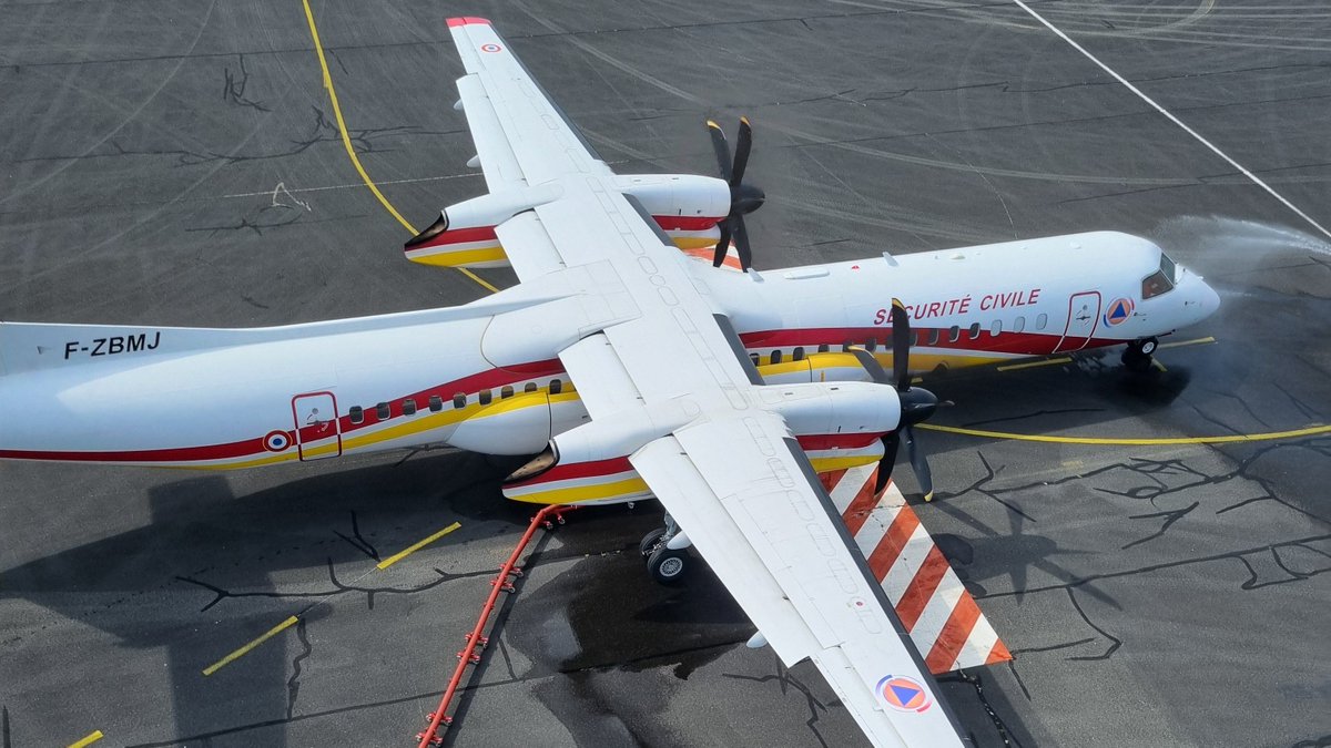 Image de Préfet de Maine-et-Loire - 🔥✈️Exercice de lutte contre les feux de forêt à Angers-Marcé
✅activation du pélicandrome et entraî