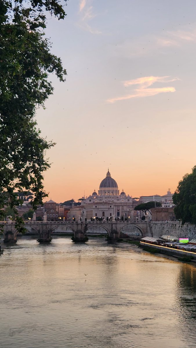 skype3458's tweet photo. Roma....... https://t.co/QN1joVebcp