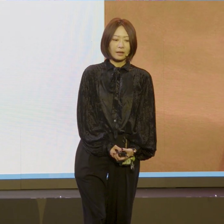 CoinDesk's tweet photo. LATEST: Hsiao-Wei Wang has stepped down as co-executive director and board member of the @Ethereumfndn, effective today. https://t.co/AqjWU1GkT5