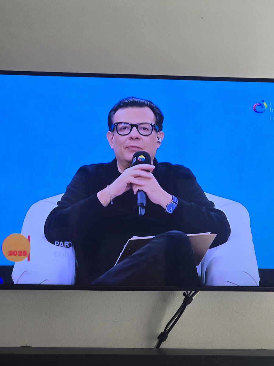 ingobombita's tweet photo. Habla el Goebels de @petrogustavo de como usó @INRAVISIONco para manipular los medios, @HOLLMANMORRIS sinvergüenza https://t.co/bmte8BAwNz