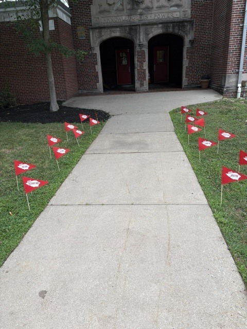 wwrsd's tweet photo. Thank you Kindergarten Parents, Staff, and students for celebrating our first year together as we look forward to First Grade!  Thank you also to our Fifth Grade Buddies  for joining in with another song to add to the ceremony. https://t.co/HcHVTerOCB