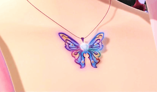 reminiscinbby's tweet photo. barbie necklaces https://t.co/YJyIVvCQxT