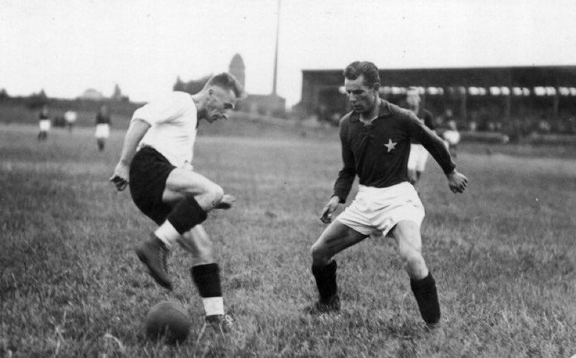 AuschwitzMuseum's tweet photo. 18 June 1942 | Władysław Szumilas (b. 29 September 1913, camp no. 25538) was shot at #Auschwitz. 

He was a Polish sportsman, player of Wisła Kraków - footballer (defender), handball & table tennis player. He was arrested by the Germans in 1941 for resistance activity. [in the prewar pic on the right] 

🔊 #podcast: "Sport and Sportspeople in KL Auschwitz": https://t.co/w4PpUtQFGg