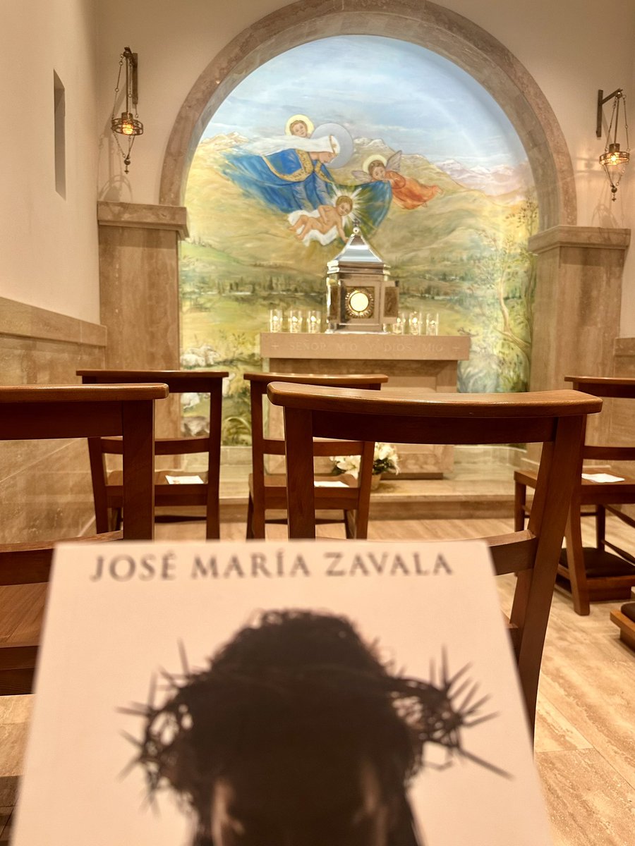rU_1970's tweet photo. @JMZavalaOficial 😇 https://t.co/7Qu8lMpHAh